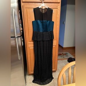 Tory Burch Stunning Emerald Green and Black Gown NWT